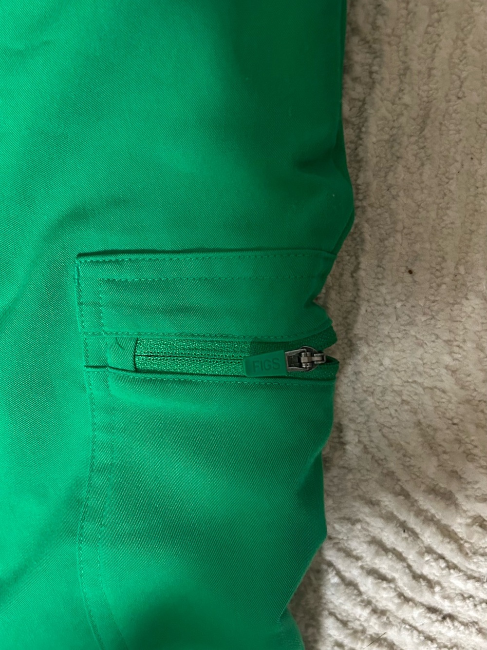 FIGS SET Rafaela & Zamora Jogger Technical Scrub Set Emerald Green 😇🩺 - Picture 7 of 11